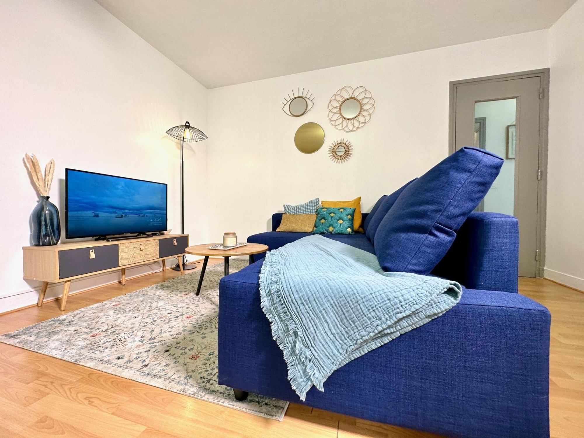 Apartament Le Bleu Soleil - A 2 Min Du Metro - 7 Min De Paris Maisons-Alfort Zewnętrze zdjęcie